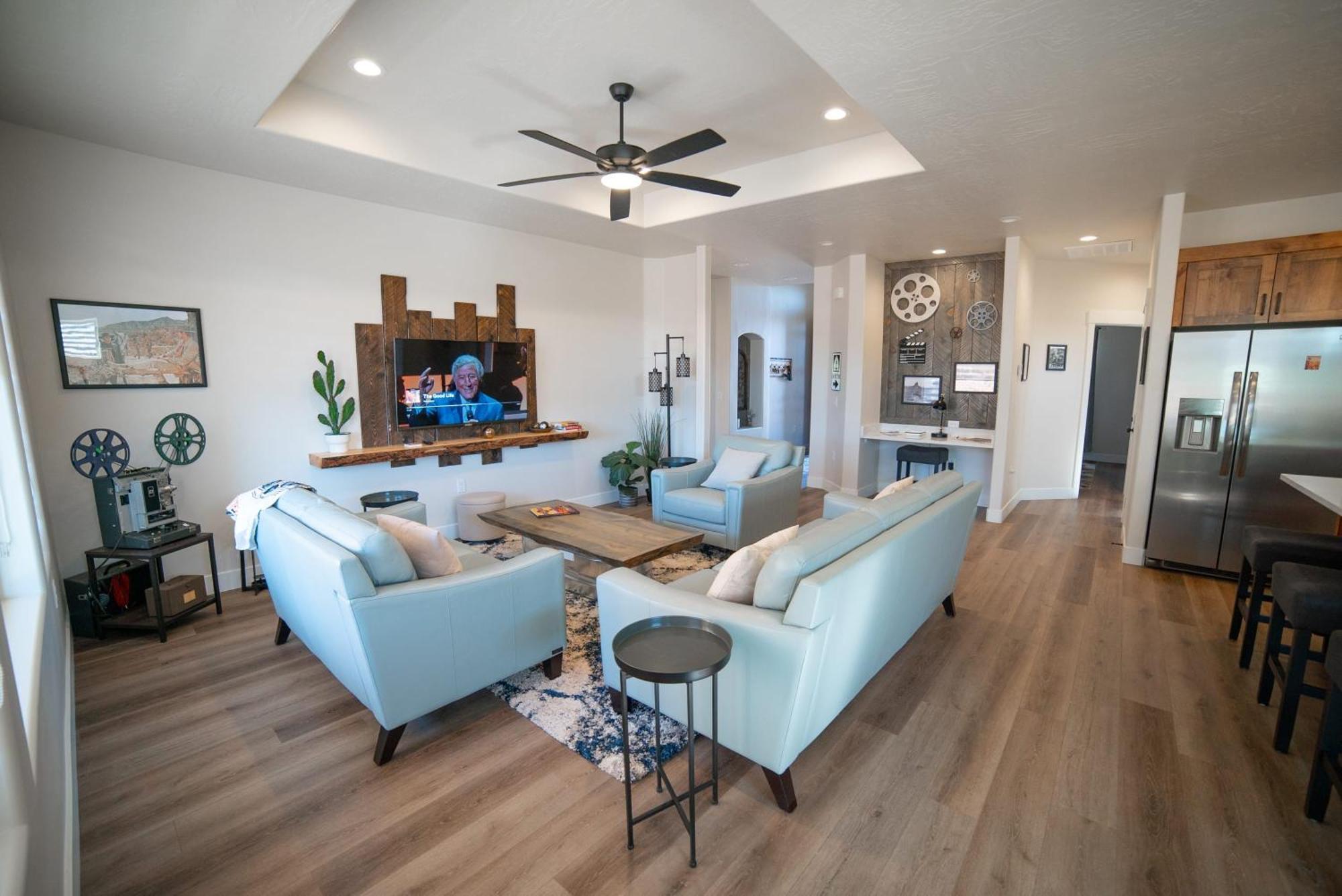 Hollywood Hangout - New West Properties Kanab Dış mekan fotoğraf